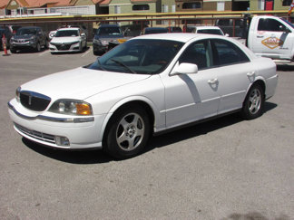 Used 2000 Lincoln LS image 1