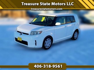 Used 2012 Scion xB image 1