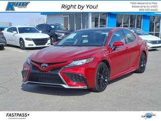 Used 2021 Toyota Camry XSE image 1