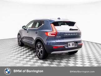Used 2022 Volvo XC40 T5 Inscription w/ Advanced Package video 3