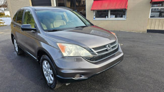 Used 2011 Honda CR-V SE image 1