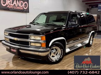 Used 1995 Chevrolet Suburban 2WD image 1