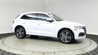 Used 2020 Audi Q5 e Premium Plus w/ Premium Plus Package image 1