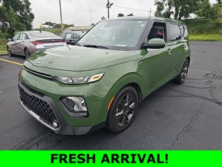 Used 2021 Kia Soul EX image 1