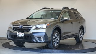 Used 2022 Subaru Outback Premium image 1