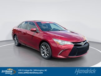 Used 2016 Toyota Camry XSE image 1