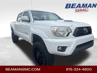 Used 2014 Toyota Tacoma w/ TRD Package image 1