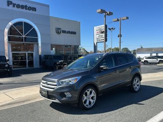 Used 2019 Ford Escape Titanium image 1