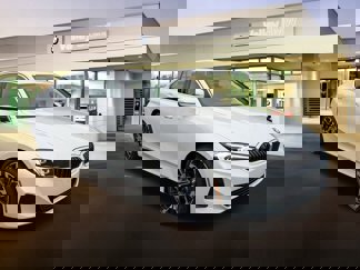 New 2025 BMW 330i Sedan w/ Convenience Package image 1