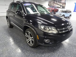 Used 2017 Volkswagen Tiguan SEL image 1
