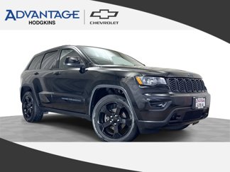 Used 2019 Jeep Grand Cherokee Laredo image 1