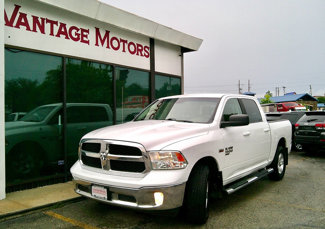 Used 2019 RAM 1500 Classic SLT image 1