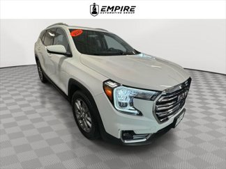 Used 2022 GMC Terrain SLT w/ Infotainment Package II image 1