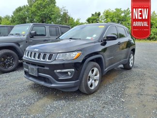 Used 2018 Jeep Compass Latitude w/ Cold Weather Group image 1