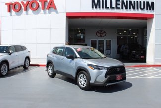 Certified 2022 Toyota Corolla Cross L image 1