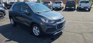 Used 2022 Chevrolet Trax LT w/ LT Convenience Package image 1