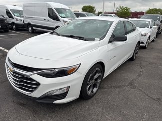 Used 2022 Chevrolet Malibu LT image 1