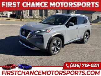 Used 2021 Nissan Rogue Platinum image 1