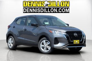 New 2025 Nissan Kicks Play S image 1