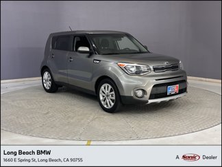 Used 2018 Kia Soul + image 1