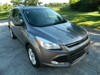 Used 2014 Ford Escape SE image 1