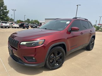 Used 2020 Jeep Cherokee Latitude Plus image 1