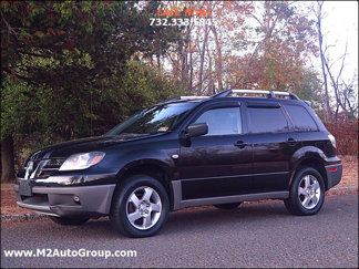 Used 2003 Mitsubishi Outlander XLS image 1