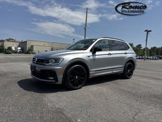 Used 2020 Volkswagen Tiguan SE R-Line w/ 3rd Row Seat Package image 1