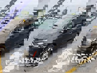 Used 2023 Chrysler Pacifica Touring-L image 1