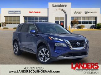 Used 2023 Nissan Rogue SV image 1