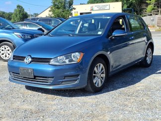 Used 2015 Volkswagen Golf S image 1