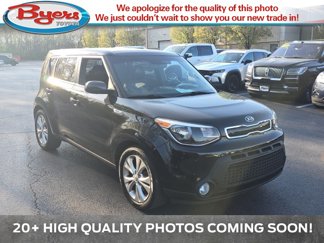 Used 2015 Kia Soul + image 1