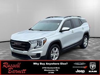 Used 2022 GMC Terrain SLE w/ Driver Convenience Package image 1