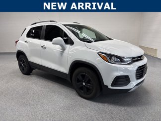 Used 2019 Chevrolet Trax LT w/ LT Convenience Package image 1