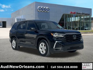 Used 2023 Honda Pilot LX image 1