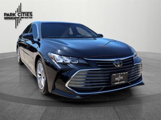 Used 2019 Toyota Avalon XLE w/ Moonroof Package image 1