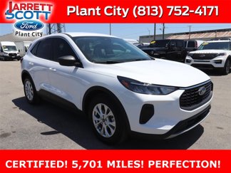 Used 2023 Ford Escape Active image 1