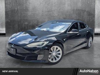 Used 2017 Tesla Model S 60 image 1