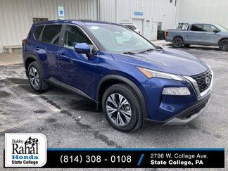 Used 2022 Nissan Rogue SV image 1