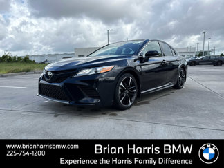 Used 2020 Toyota Camry XSE image 1