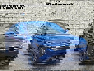 New 2025 Kia K4 LXS image 1