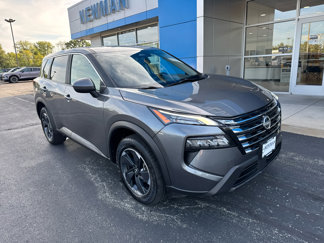 Used 2024 Nissan Rogue SV image 1
