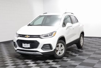 Used 2017 Chevrolet Trax LT w/ LT Convenience Package image 1