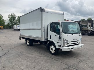 Used 2021 Isuzu NPR image 1