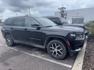 Used 2023 Jeep Grand Cherokee L Limited w/ Luxury Tech Group II image 1