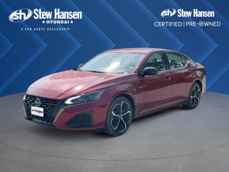 Used 2023 Nissan Altima 2.5 SR image 1