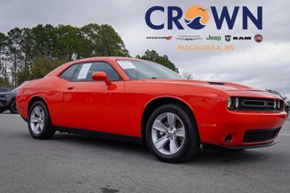 Used 2023 Dodge Challenger SXT image 1
