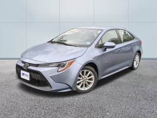 Used 2021 Toyota Corolla LE image 1