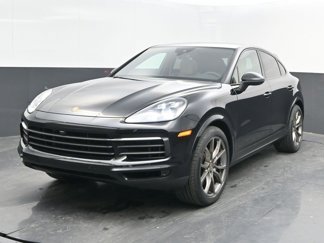 Certified 2023 Porsche Cayenne S image 1
