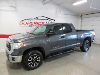 Used 2014 Toyota Tundra SR5 image 1